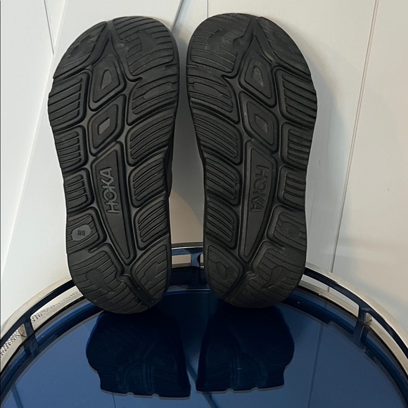 Hoka Black Slide Recovery Sandals with White Logo. Unisex size 8 perfect!! - Picture 3 of 4